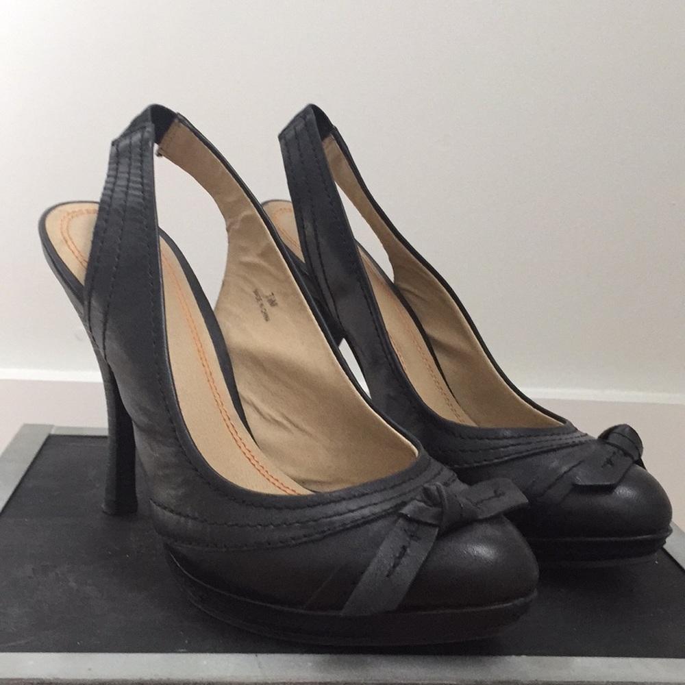 Levity Stop Slingback Heel